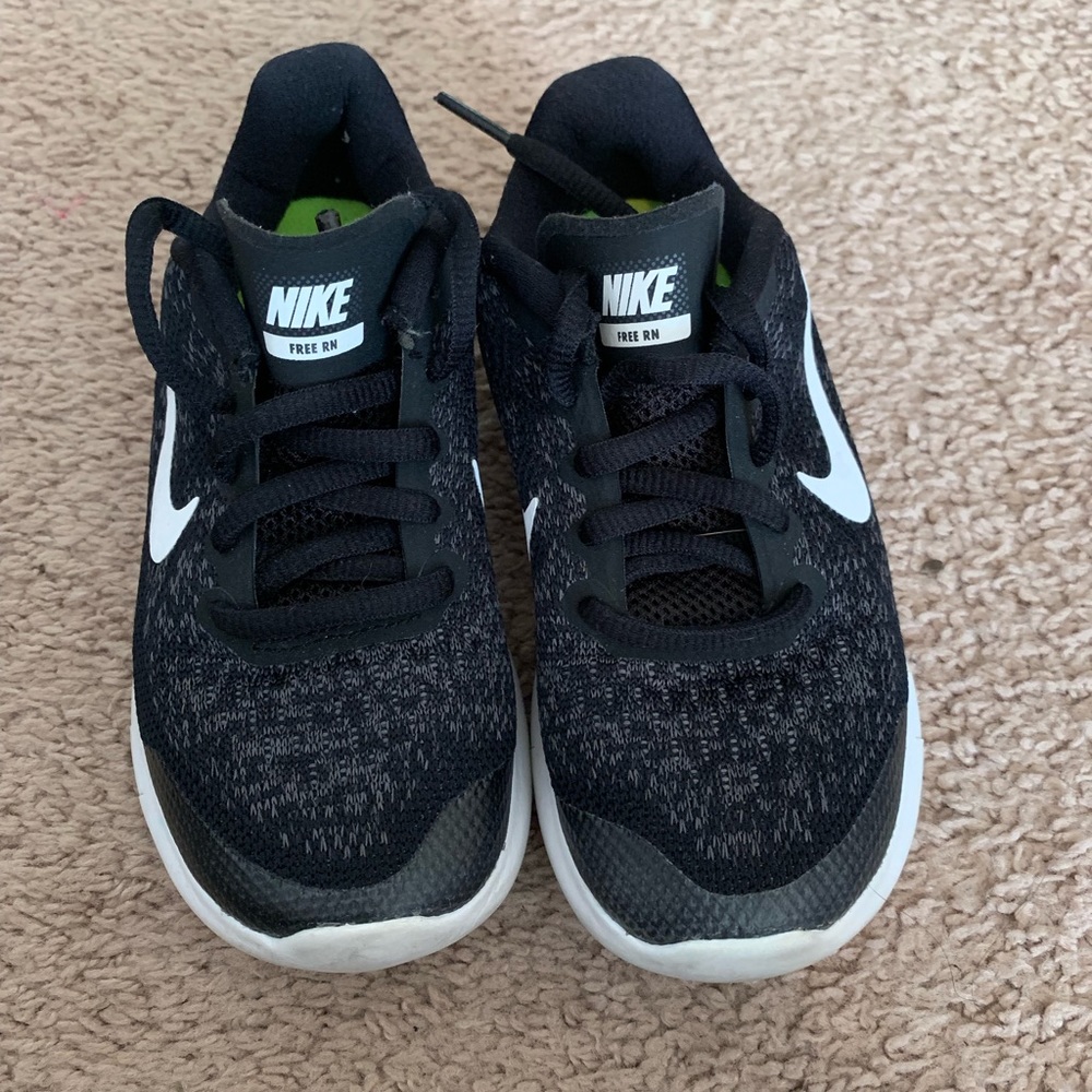 Nike sneakers size 11c